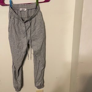 Women’s gray sweats cuffed sz S